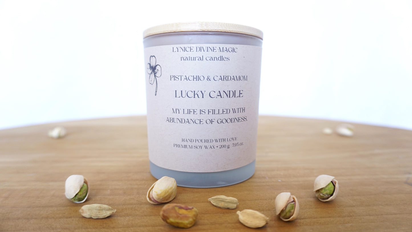 PISTACCHIO & CARDAMOM LUCKY CANDLE